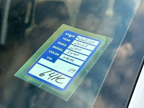 Used 2023 GMC Sierra 3500 Pro w/ Convenience Package image 24