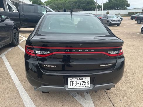 Used 2016 Dodge Dart SXT image 4