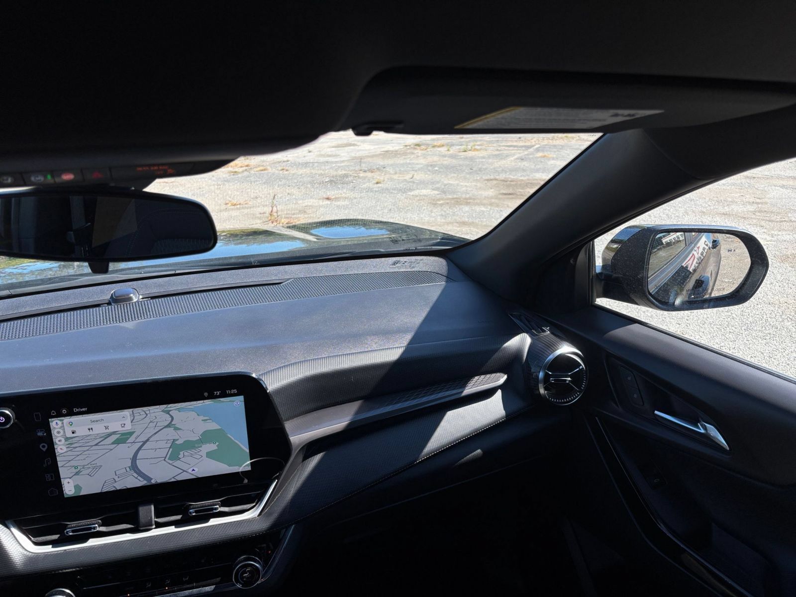 Used 2025 Chevrolet Equinox LT FWD image 33