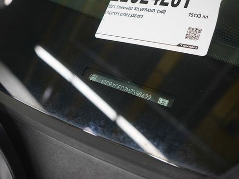 Used 2021 Chevrolet Silverado 1500 LT Trail Boss w/ Convenience Package II image 33