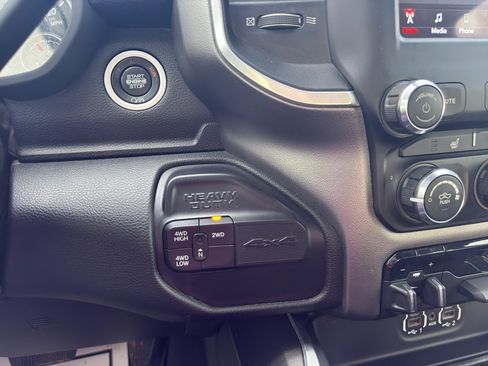 Used 2019 RAM 3500 Big Horn w/ Towing Technology Group image 20