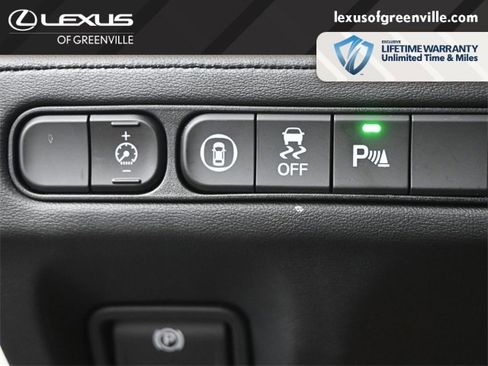 Used 2023 Acura MDX SH-AWD w/ Technology Package image 12