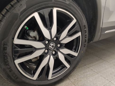 Used 2019 Honda Pilot Elite image 31