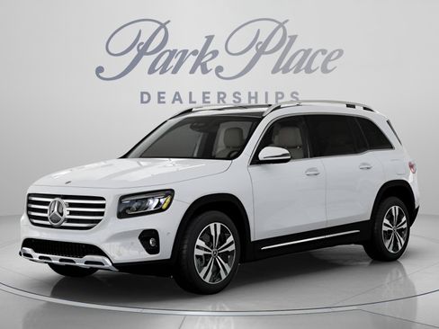 Certified 2026 Mercedes-Benz GLB 250 image 1