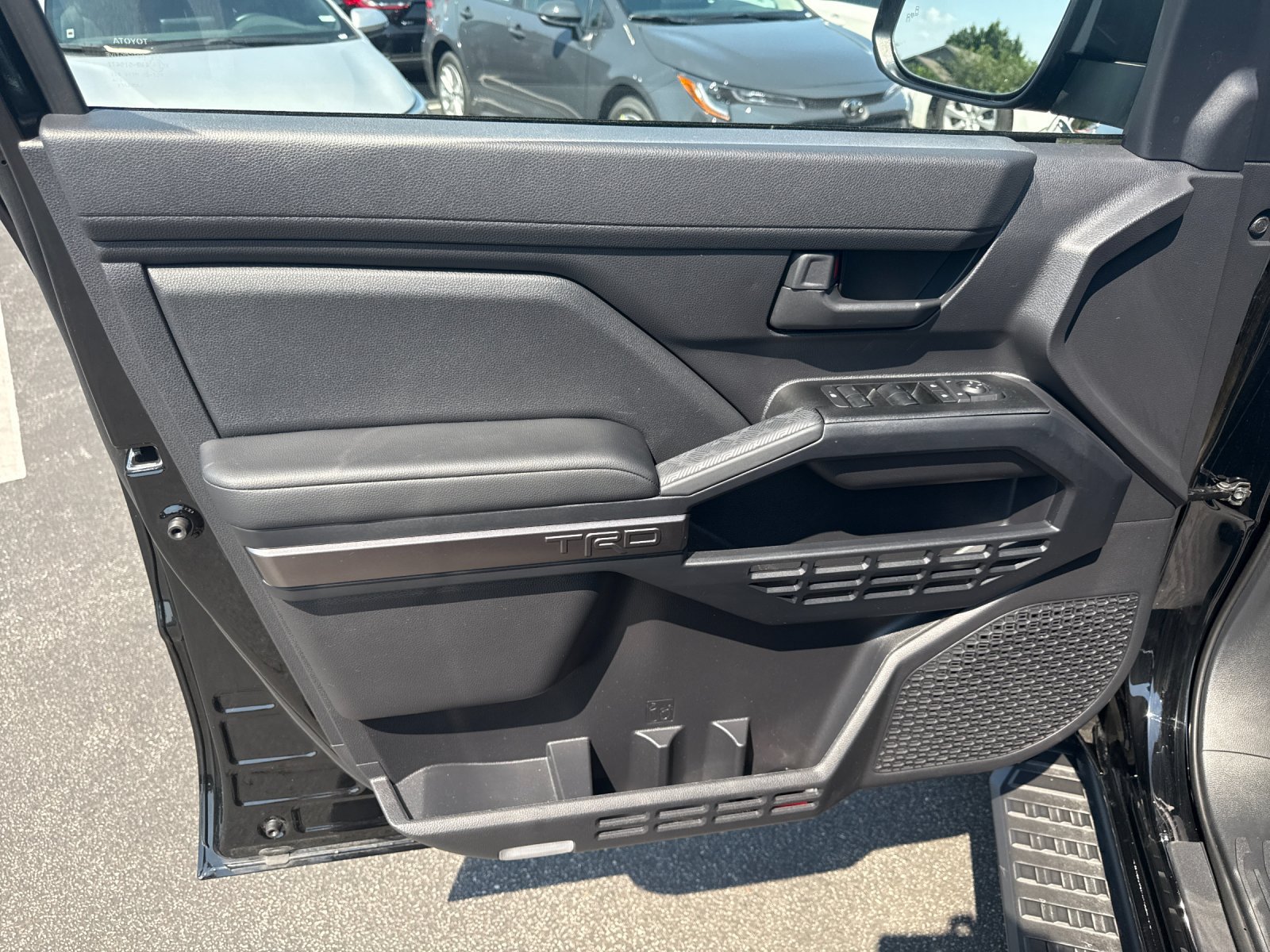 Used 2026 Toyota 4Runner TRD Off-Road AWD/4WD image 11