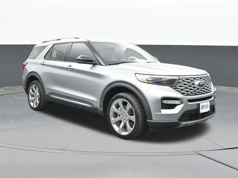 Used 2020 Ford Explorer Platinum w/ Premium Technology Package image 21