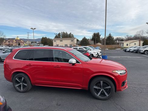 Used 2017 Volvo XC90 T5 R-Design w/ Vision Package image 7