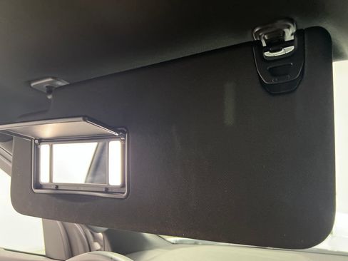 Used 2024 Jeep Wagoneer Series II w/ Flexible Seating Group RWD image 80