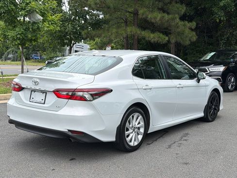 Used 2024 Toyota Camry LE FWD image 4