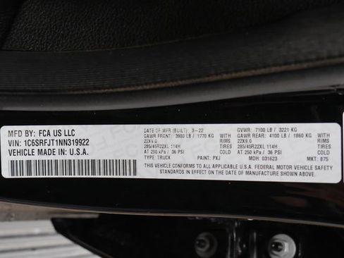 Used 2022 RAM 1500 Laramie AWD/4WD image 29