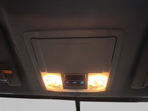 Used 2014 Ford F150 Lariat w/ Equipment Group 502A Luxury image 18