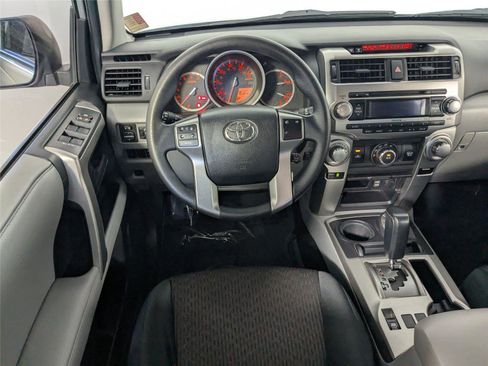 Used 2013 Toyota 4Runner SR5 image 8