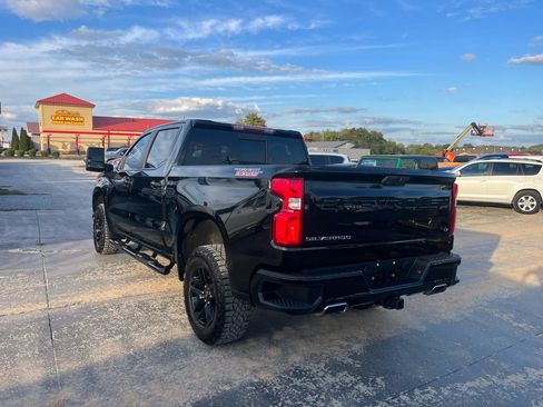 Used 2021 Chevrolet Silverado 1500 LT Trail Boss w/ Convenience Package II AWD/4WD image 5