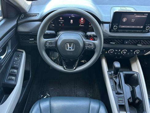 Used 2023 Honda Accord EX image 14