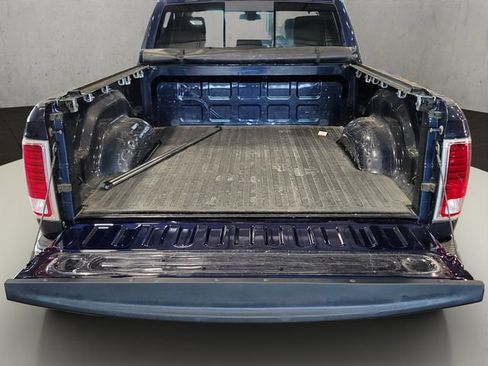Used 2014 RAM 1500 Laramie w/ Convenience Group AWD/4WD image 18