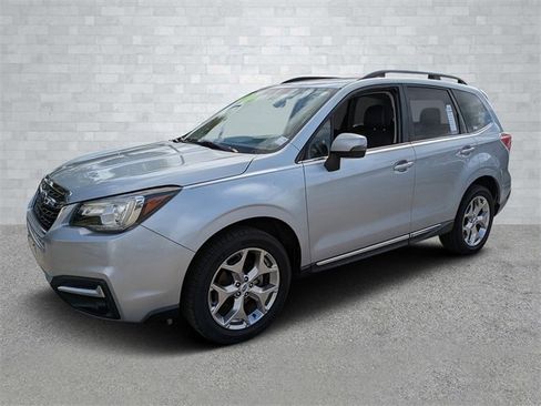 Used 2017 Subaru Forester 2.5i Touring image 9