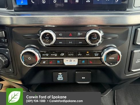 Certified 2025 Ford F350 Lariat w/ Camper Package AWD/4WD image 30