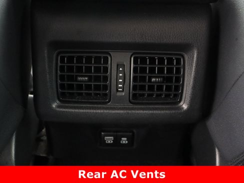 Certified 2025 Toyota Camry SE image 29