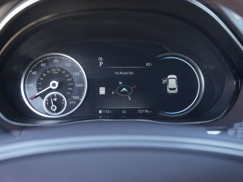 Used 2022 Genesis GV70 2.5T w/ Advanced Package image 15