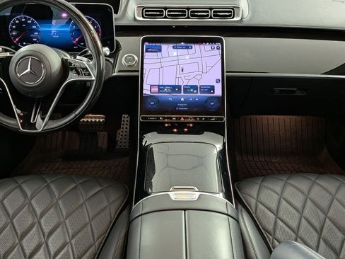 Used 2024 Mercedes-Benz S 580 4MATIC Sedan image 20