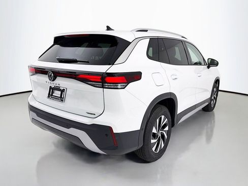 New 2026 Volkswagen Tiguan S AWD/4WD image 7