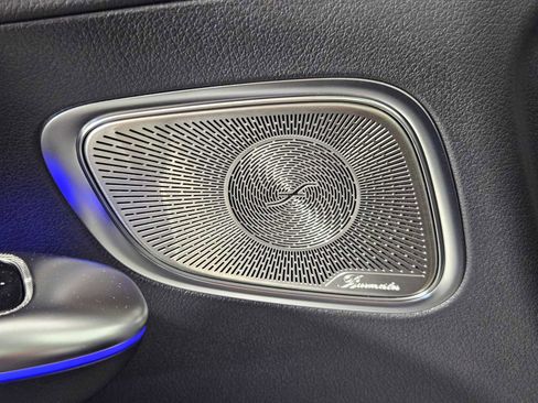 New 2025 Mercedes-Benz GLC 300 4MATIC image 33