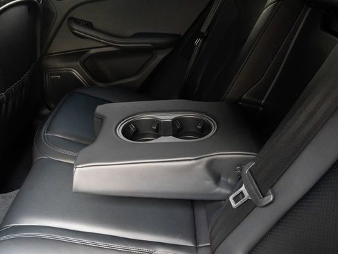 New 2025 Porsche Macan image 29