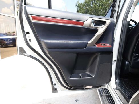 Used 2018 Lexus GX 460 Premium w/ Premium Package AWD/4WD image 49