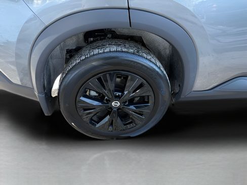 Used 2021 Nissan Rogue SV AWD/4WD image 23
