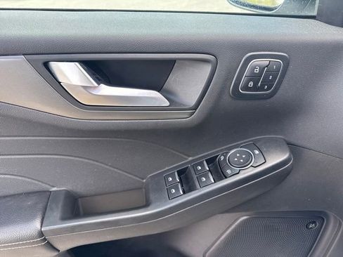 Used 2024 Ford Escape Active w/ Tech Pack #2 AWD/4WD image 16
