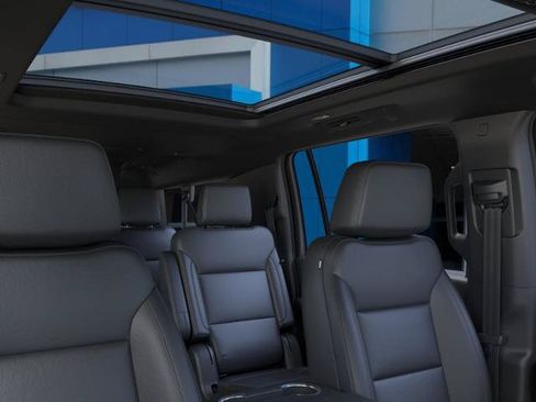 New 2026 Chevrolet Suburban Z71 w/ Comfort Package AWD/4WD image 49