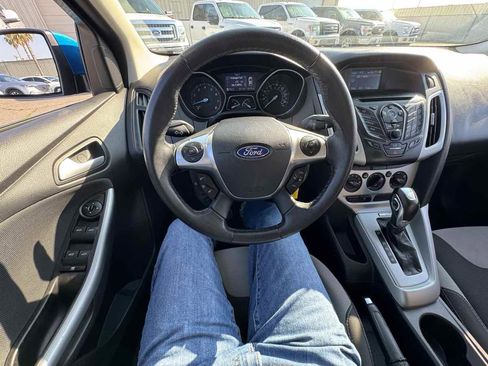 Used 2012 Ford Focus SE image 28