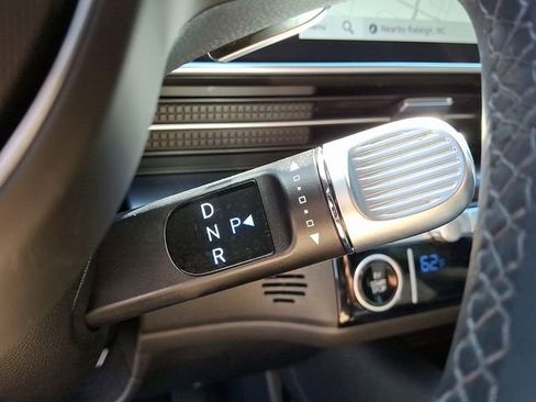 Used 2023 Hyundai Ioniq 6 SE image 18