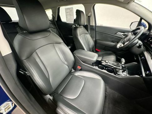 Certified 2024 Kia Sportage EX AWD/4WD image 26