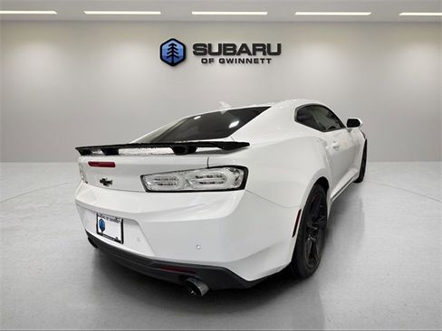 Used 2016 Chevrolet Camaro SS image 5