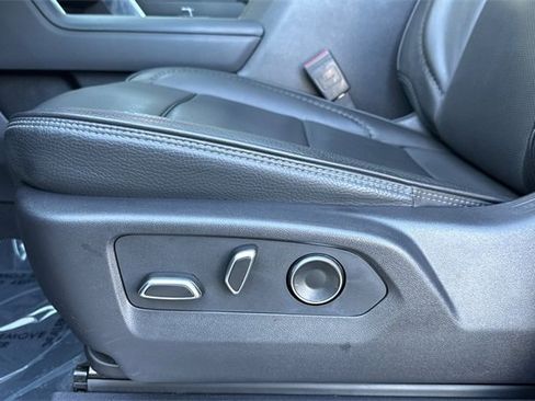 Used 2024 GMC Sierra 2500 Denali w/ Denali Reserve Package image 13