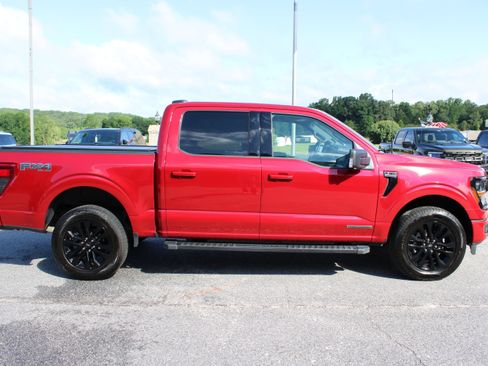 Used 2025 Ford F150 XLT w/ Equipment Group 303A High AWD/4WD image 5