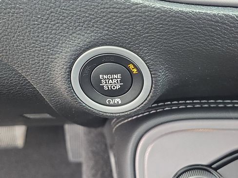 Used 2023 Dodge Challenger SXT w/ Blacktop Package image 25