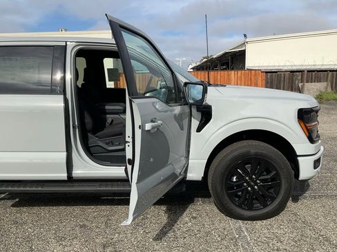 New 2026 Ford F150 XLT w/ Equipment Group 302A MID AWD/4WD image 44