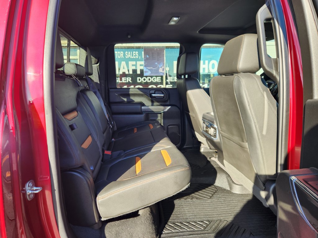 Used 2020 GMC Sierra 2500 AT4 w/ AT4 Premium Package AWD/4WD image 13