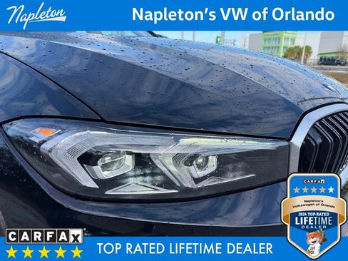 Used 2023 BMW 330i Sedan w/ Driving Assistance Package image 4