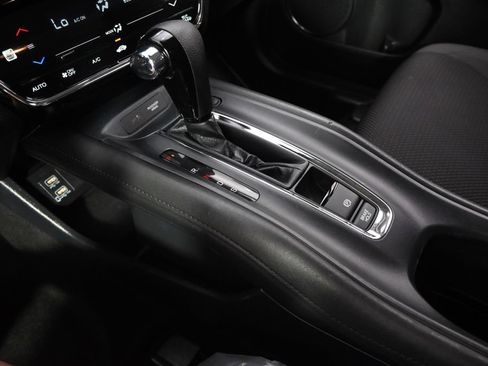 Used 2022 Honda HR-V EX image 31