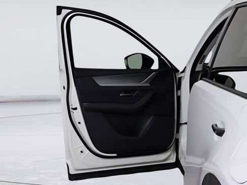 New 2025 MAZDA CX-70 3.3 Turbo w/ Premium Package image 19