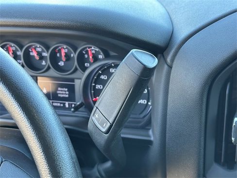 Used 2024 Chevrolet Silverado 2500 Custom w/ Custom Value Package image 15