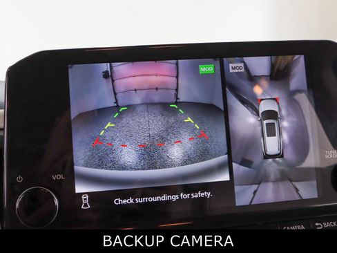 Used 2023 Nissan Pathfinder SL image 19