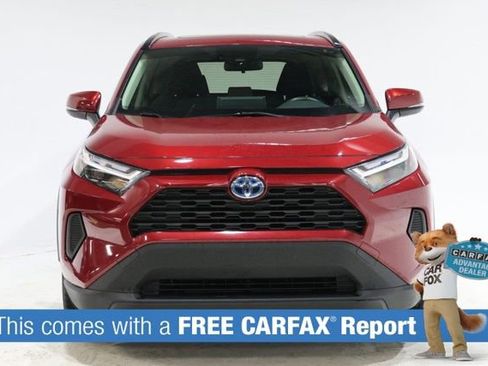 Used 2022 Toyota RAV4 XLE w/ Convenience Package AWD/4WD image 2