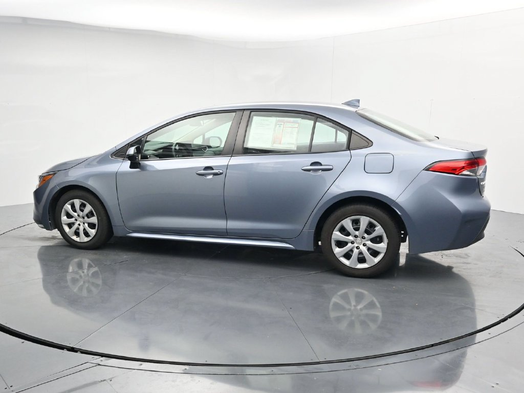 Used 2023 Toyota Corolla LE FWD image 5
