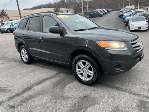 Used 2012 Hyundai Santa Fe GLS image 6