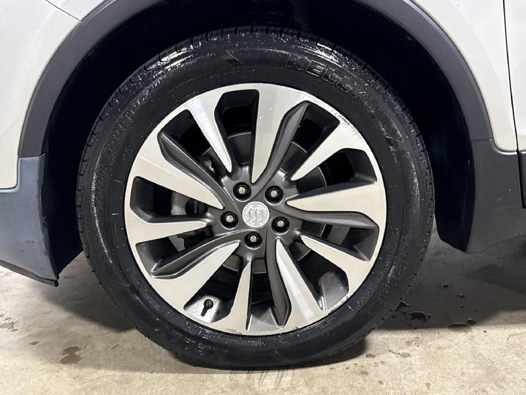 Used 2018 Buick Encore Preferred FWD image 27