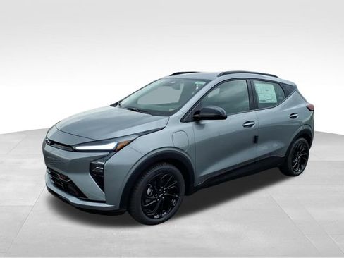 New 2027 Chevrolet Bolt RS FWD image 4